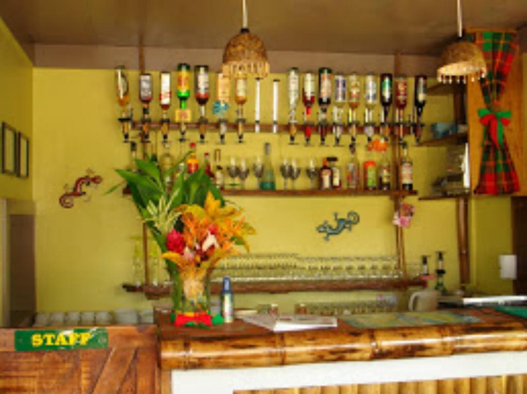 Calibishie Lodges Hotel Ngoại thất bức ảnh